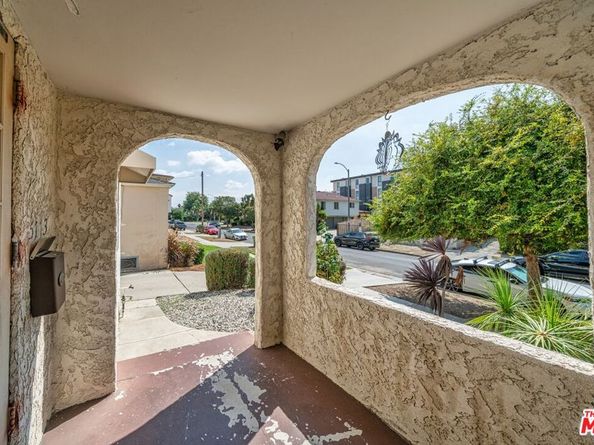 5173 Pickford Street, Los Angeles CA 90019