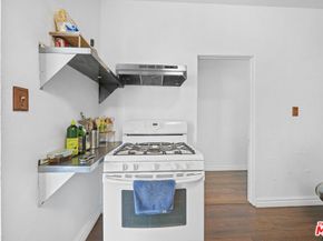 5173 Pickford Street, Los Angeles CA 90019