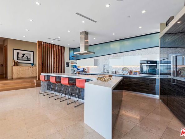 8800 Appian Way, Los Angeles CA 90046