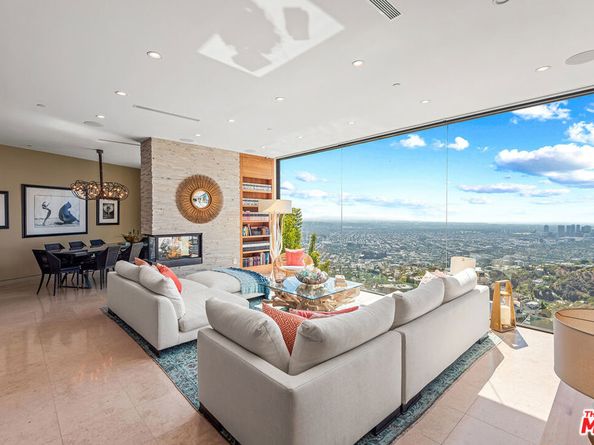 8800 Appian Way, Los Angeles CA 90046