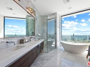8800 Appian Way, Los Angeles CA 90046