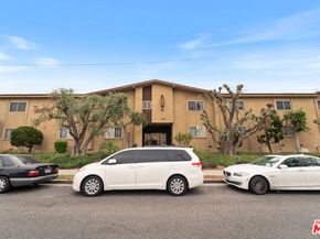 110 E Hillcrest Boulevard 115, Inglewood CA 90301