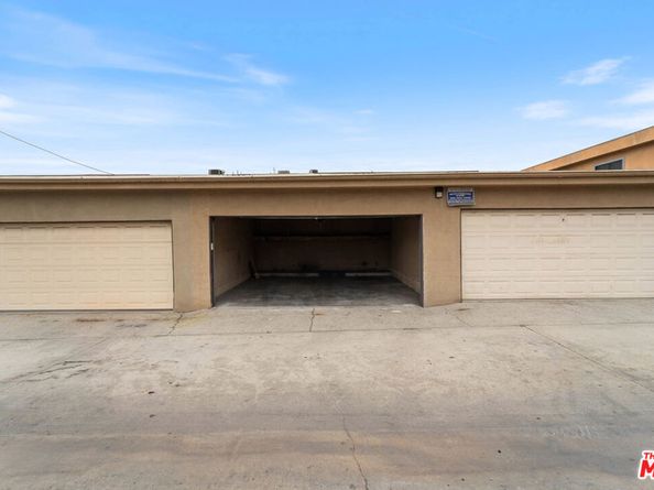 110 E Hillcrest Boulevard 115, Inglewood CA 90301