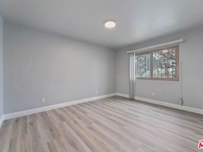 110 E Hillcrest Boulevard 115, Inglewood CA 90301