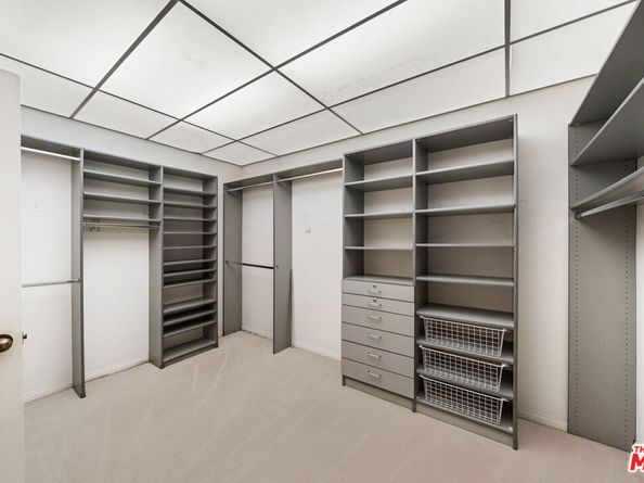 4454 Ventura Canyon Avenue 103, Sherman Oaks CA 91423