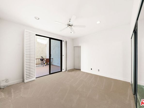 4454 Ventura Canyon Avenue 103, Sherman Oaks CA 91423
