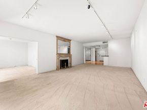 4454 Ventura Canyon Avenue 103, Sherman Oaks CA 91423