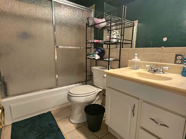 635 E Matchwood Place, Azusa CA 91702