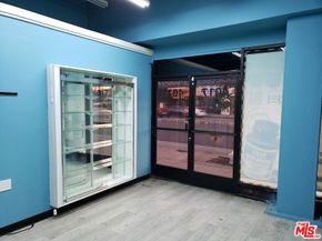 4015 W Olympic Boulevard, Los Angeles CA 90019