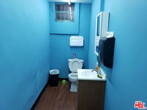 4015 W Olympic Boulevard, Los Angeles CA 90019