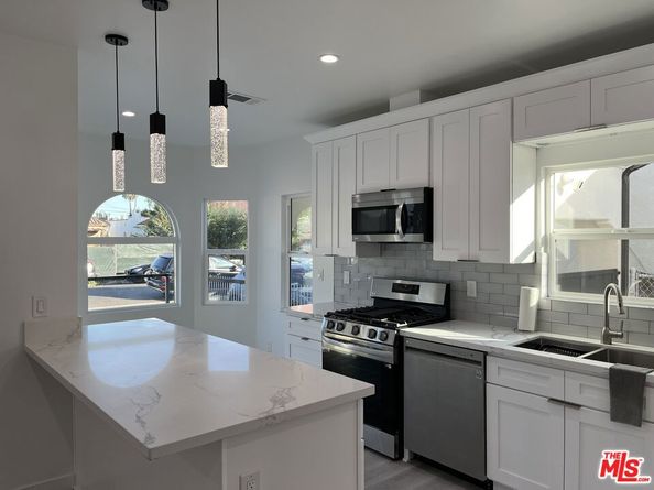 3021 Wellington Road, Los Angeles CA 90016