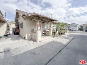 1209 Irolo Street, Los Angeles CA 90006