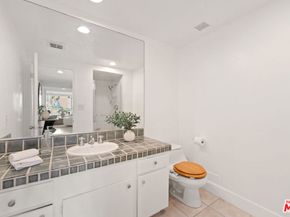 7309 E Franklin Avenue 404, Los Angeles CA 90046