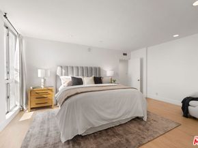 7309 E Franklin Avenue 404, Los Angeles CA 90046