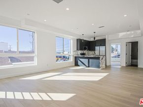 5707 Auckland Avenue, North Hollywood CA 91601