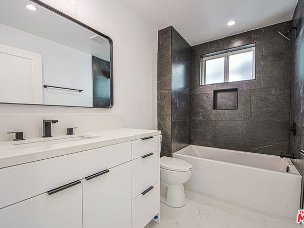 5707 Auckland Avenue, North Hollywood CA 91601