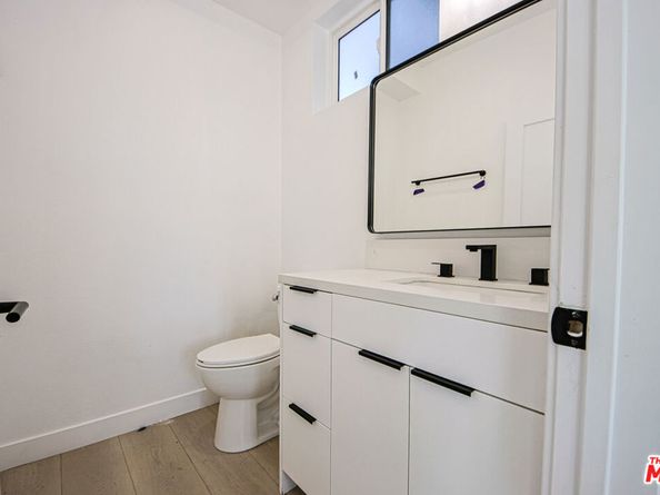 5707 Auckland Avenue, North Hollywood CA 91601