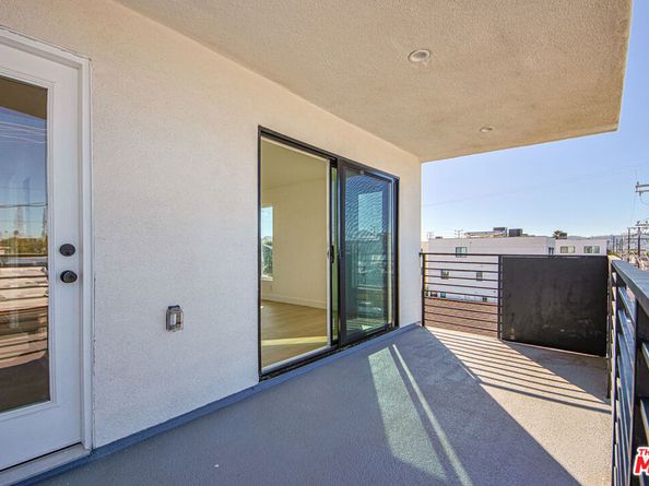 5707 Auckland Avenue, North Hollywood CA 91601