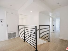 5707 Auckland Avenue, North Hollywood CA 91601