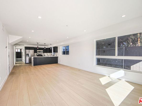 5707 Auckland Avenue, North Hollywood CA 91601