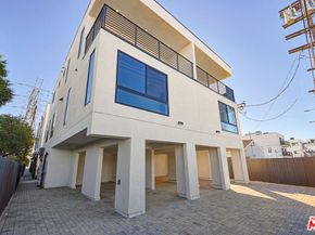 5707 Auckland Avenue, North Hollywood CA 91601