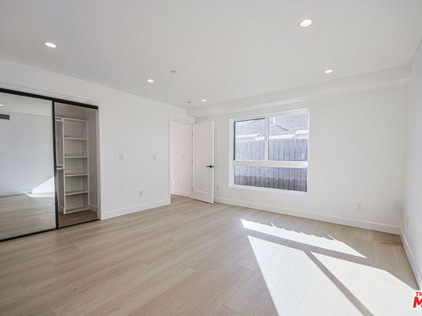 5707 Auckland Avenue, North Hollywood CA 91601