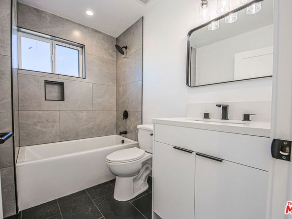 5707 Auckland Avenue, North Hollywood CA 91601