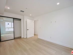 5707 Auckland Avenue, North Hollywood CA 91601