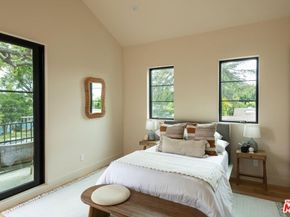 11746 La Maida Street, Valley Village CA 91607