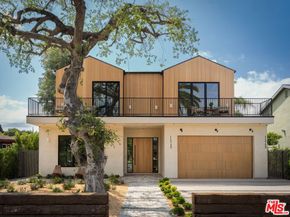 11746 La Maida Street, Valley Village CA 91607