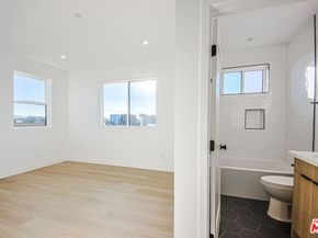 11732 Gilmore Street, North Hollywood CA 91606