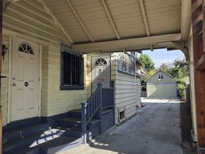 1612 Arlington Avenue, Los Angeles CA 90019