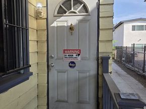 1612 Arlington Avenue, Los Angeles CA 90019