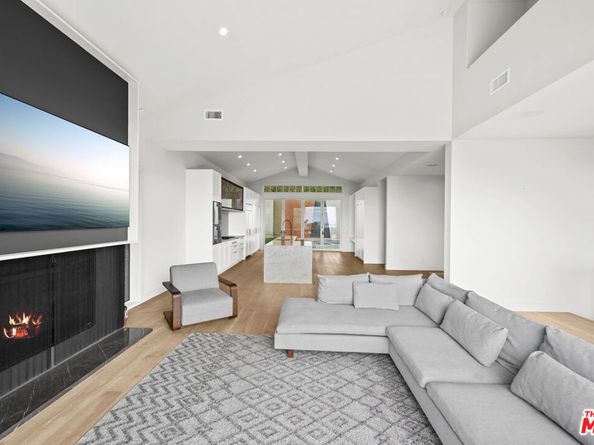 1324 Monument Street, Pacific Palisades CA 90272