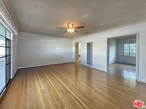 4161 Marlton Avenue, Los Angeles CA 90008