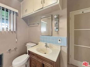 4161 Marlton Avenue, Los Angeles CA 90008