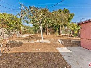 3030 Midvale Avenue, Los Angeles CA 90034