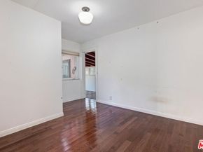 3030 Midvale Avenue, Los Angeles CA 90034