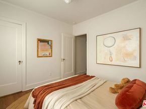 845 S Muirfield Road, Los Angeles CA 90005