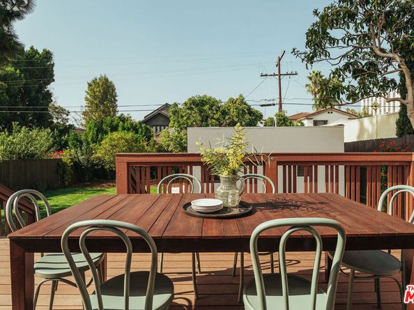 845 S Muirfield Road, Los Angeles CA 90005