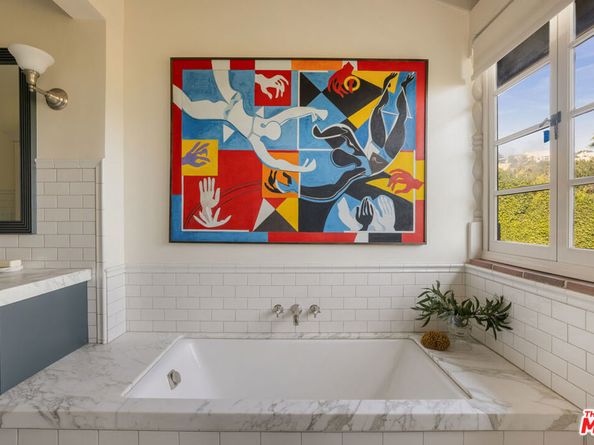 4778 Bonvue Avenue, Los Angeles CA 90027