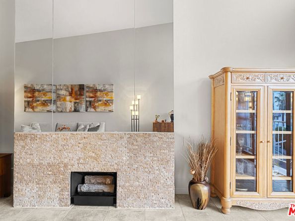 8455 Fountain Avenue 402, West Hollywood CA 90069