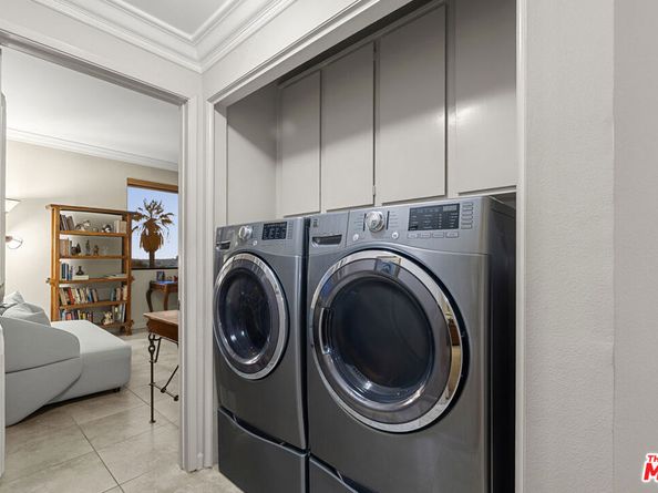 8455 Fountain Avenue 402, West Hollywood CA 90069