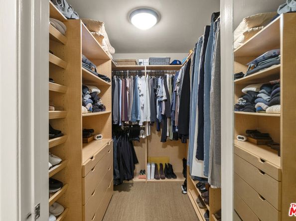 8455 Fountain Avenue 402, West Hollywood CA 90069