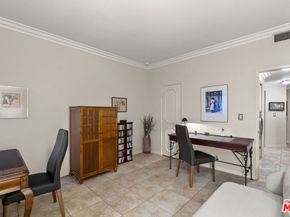 8455 Fountain Avenue 402, West Hollywood CA 90069