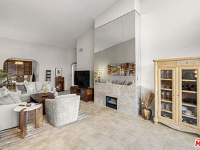 8455 Fountain Avenue 402, West Hollywood CA 90069