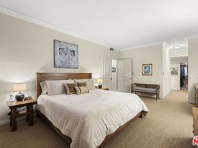 8455 Fountain Avenue 402, West Hollywood CA 90069