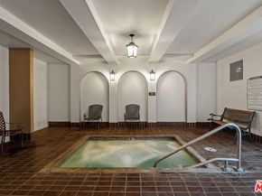 8455 Fountain Avenue 402, West Hollywood CA 90069