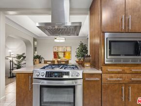 8455 Fountain Avenue 402, West Hollywood CA 90069