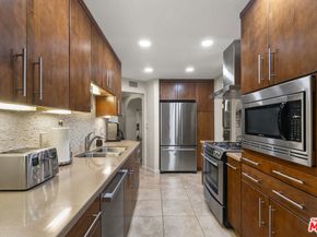 8455 Fountain Avenue 402, West Hollywood CA 90069